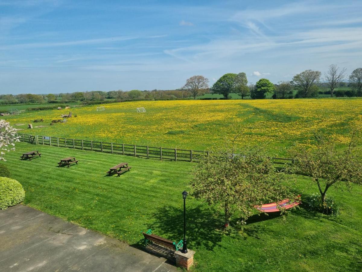 Osprey Meadow Holiday Cottages Bedale Exterior photo