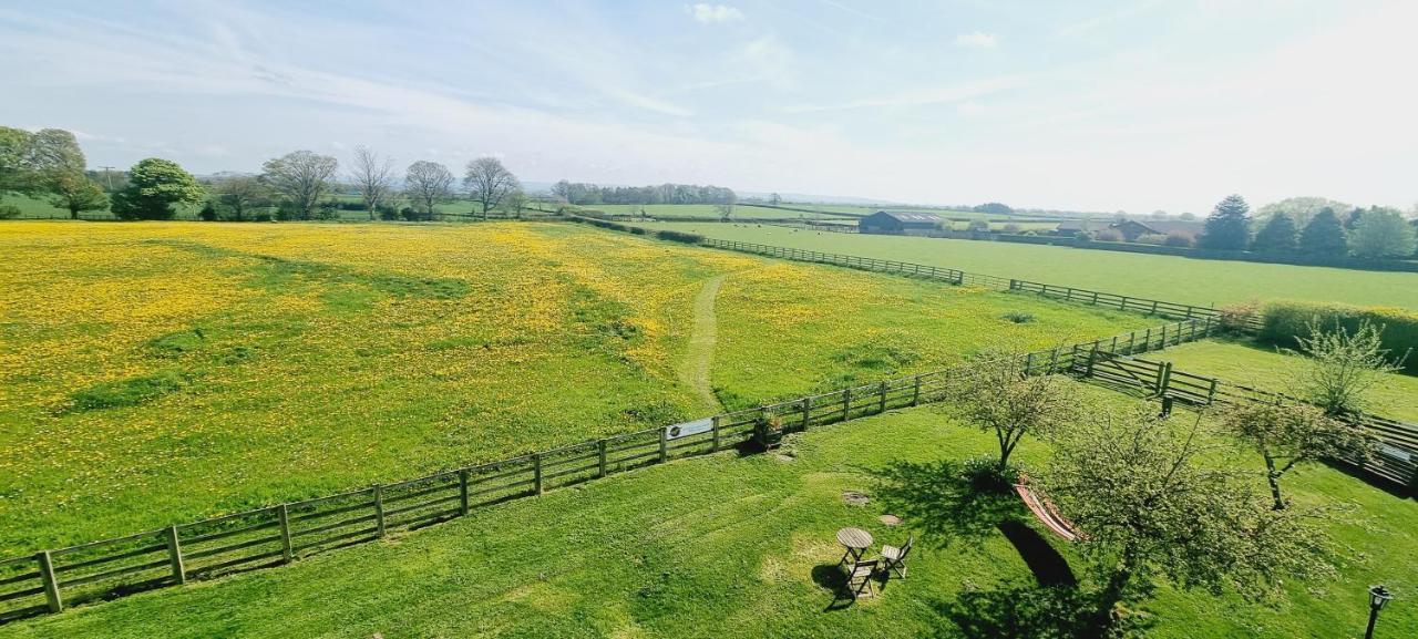 Osprey Meadow Holiday Cottages Bedale Exterior photo